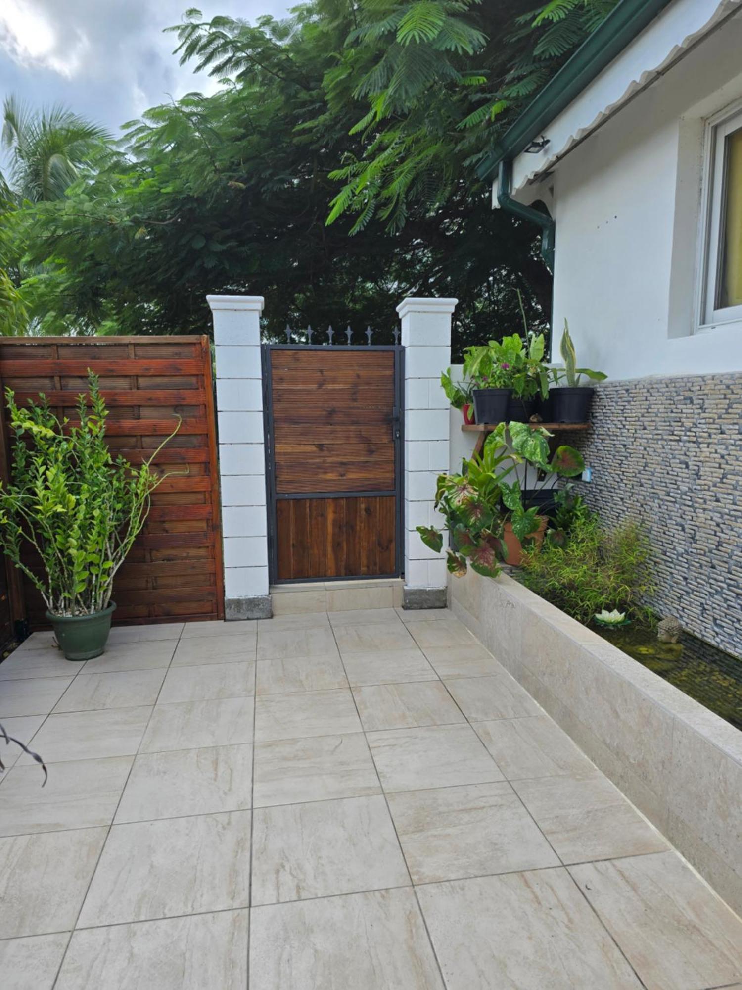 Villa Belsoley Les Abymes Exterior photo
